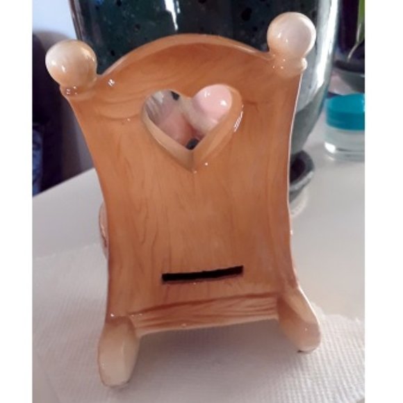 Love Old Couple on Rocking Chair Piggy Bank - Picture 3 of 4